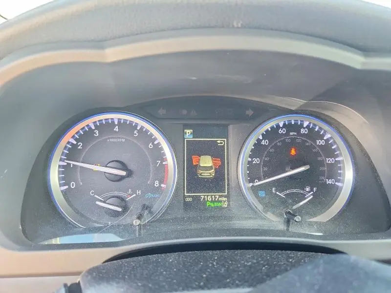 2019 TOYOTA HIGHLANDER LIMITED PLATINUM  