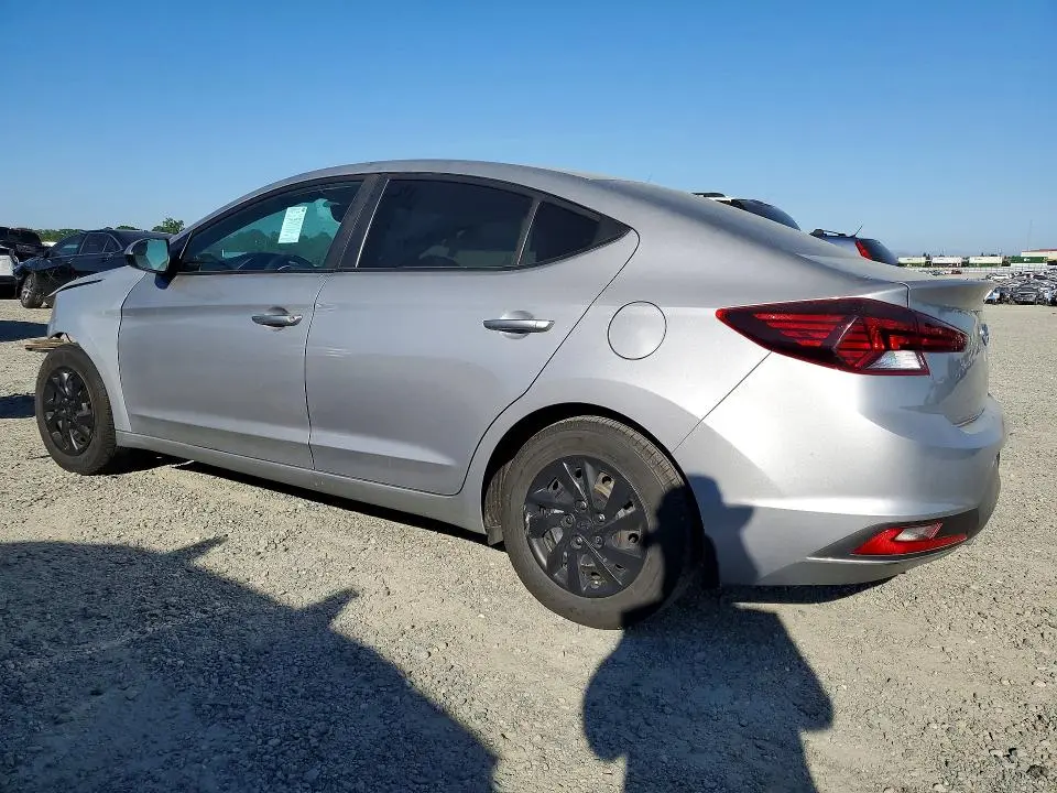 2020 HYUNDAI ELANTRA SE  