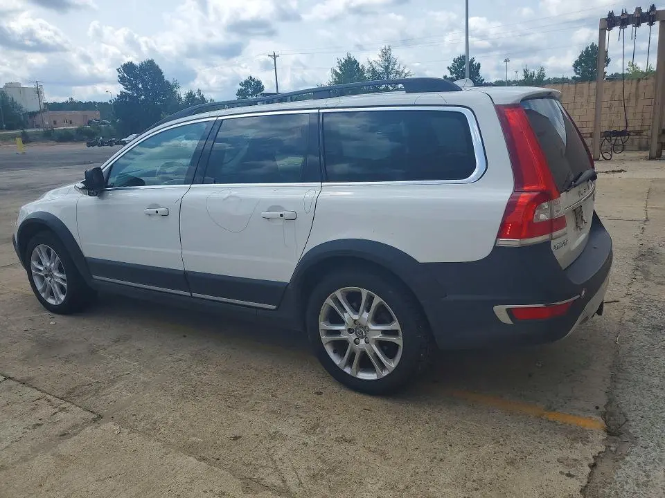 2016 VOLVO XC70 T5 PLATINUM  