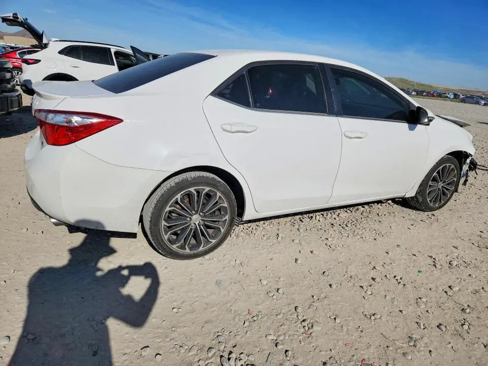 2015 TOYOTA COROLLA S PLUS  