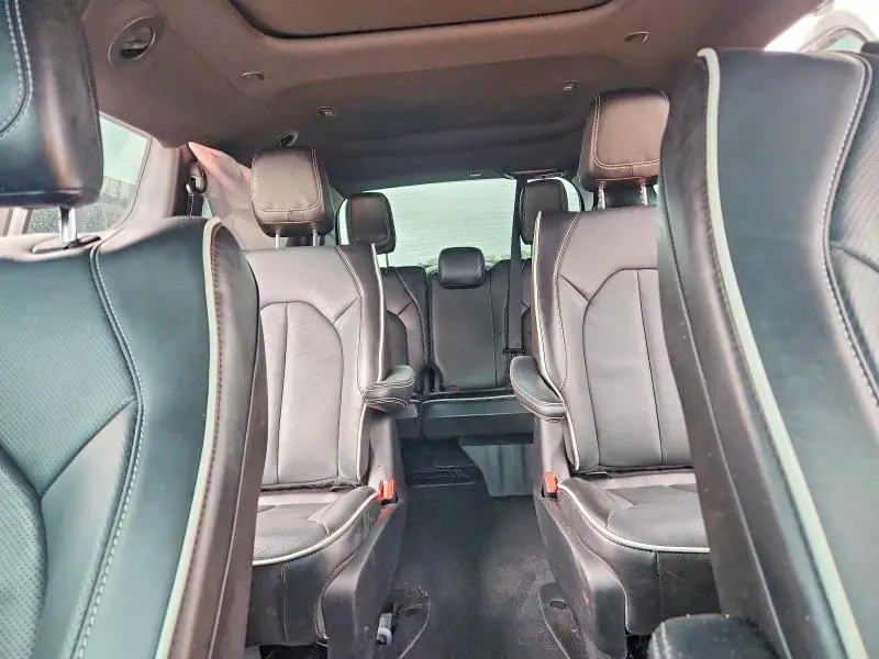 2025 CHRYSLER PACIFICA HYBRID SELECT  