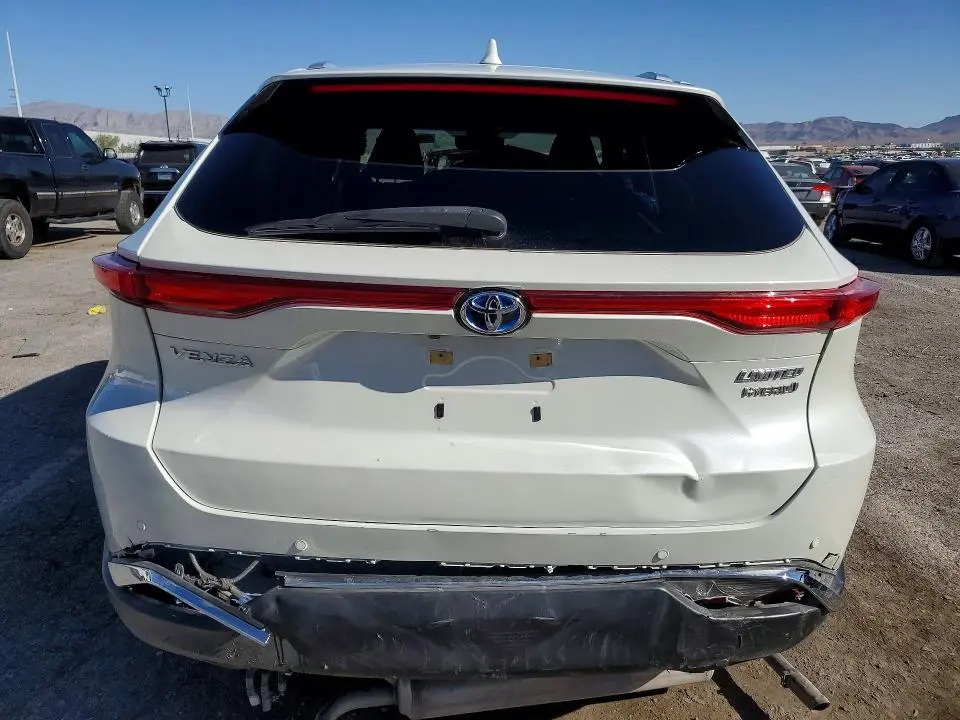 2021 TOYOTA VENZA LIMITED  