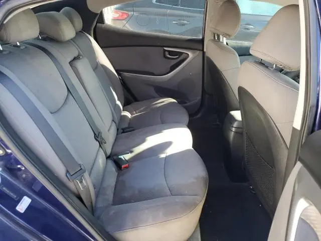 2012 HYUNDAI ELANTRA GLS  