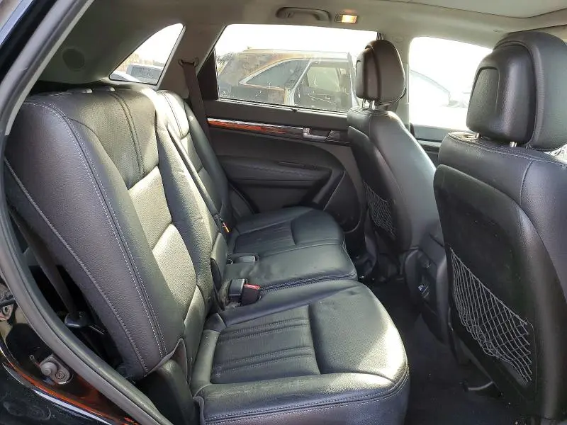 2014 KIA SORENTO   