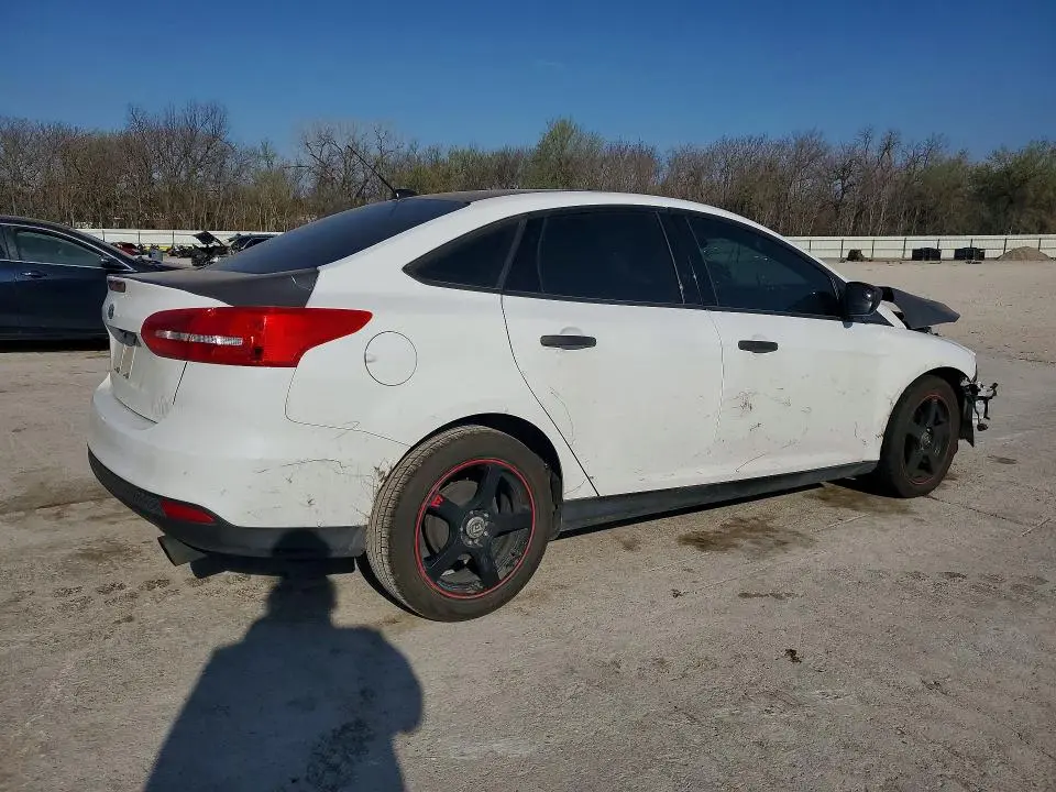 2016 FORD FOCUS S  