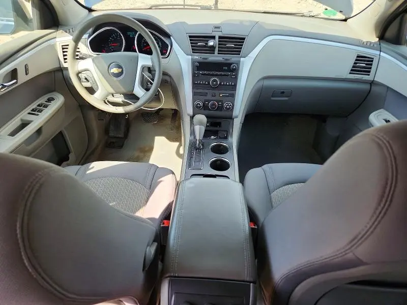 2012 CHEVROLET TRAVERSE LS  