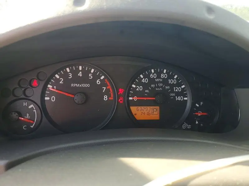 2014 NISSAN FRONTIER S  