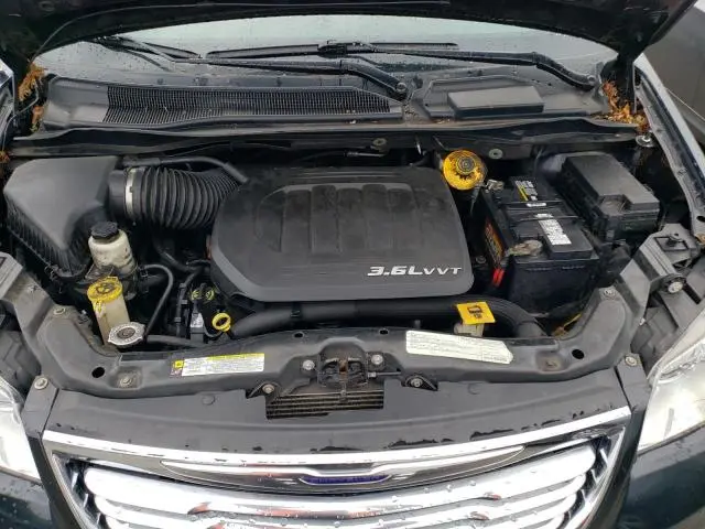 2016 CHRYSLER TOWN & COUNTRY TOURING  