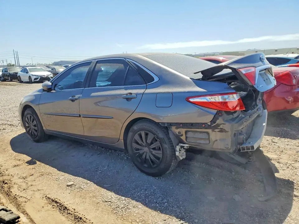 2017 TOYOTA CAMRY LE  
