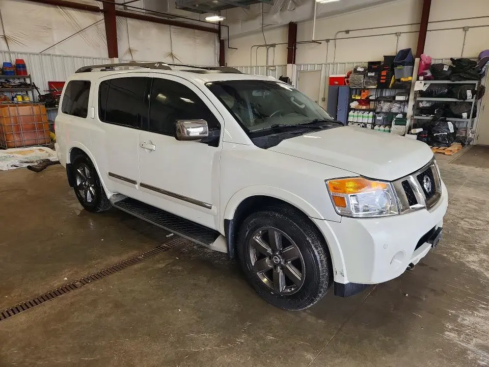 2014 NISSAN ARMADA SV  