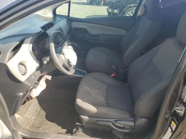 2015 TOYOTA YARIS BASE  