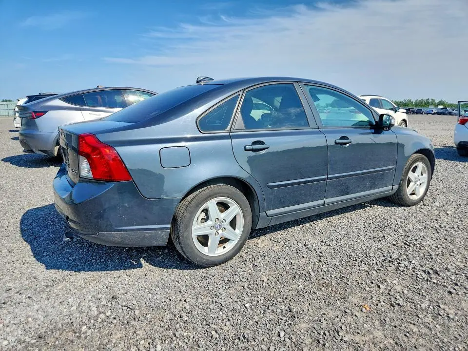 2010 VOLVO S40 2.4I  