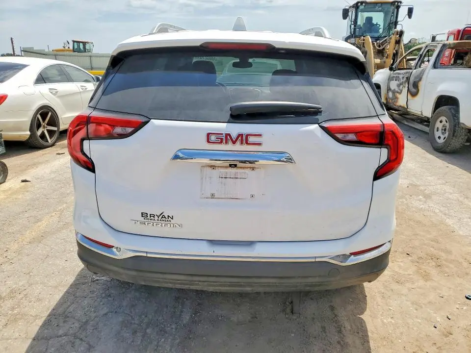 2020 GMC TERRAIN SLT  
