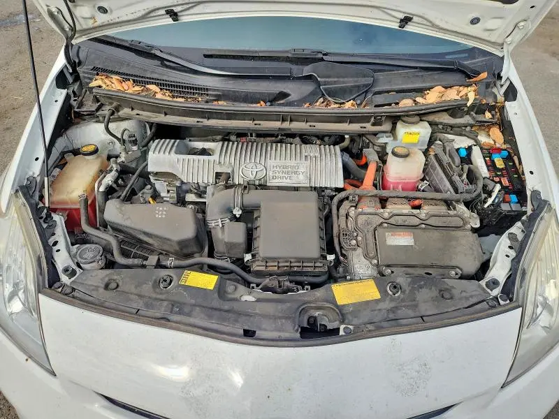 2014 TOYOTA PRIUS TWO  