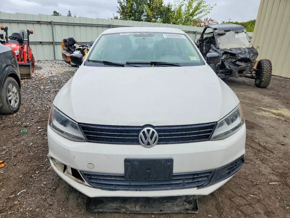 2014 VOLKSWAGEN JETTA BASE  