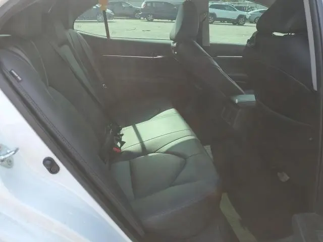 2023 TOYOTA CAMRY XLE  