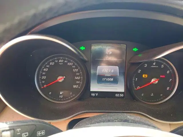 2019 MERCEDES-BENZ GLC 300  