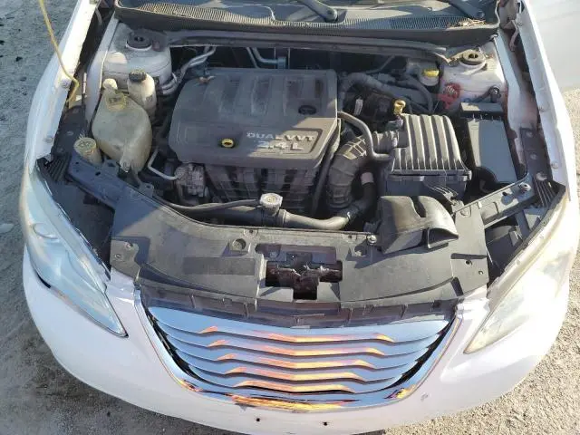 2012 CHRYSLER 200 LX