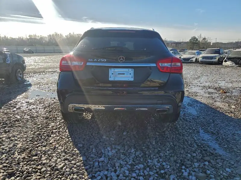 2018 MERCEDES-BENZ GLA 250  