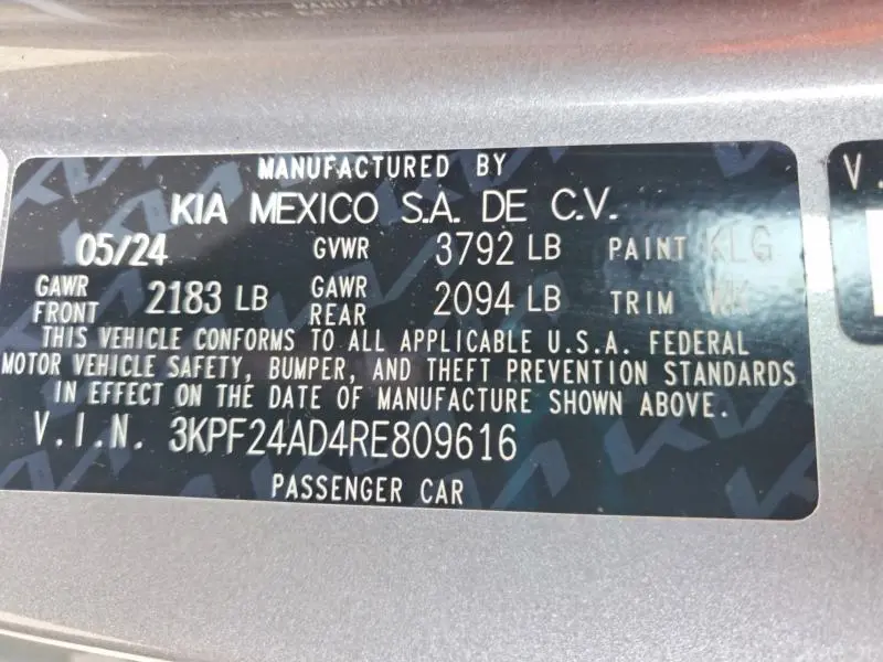 2024 KIA FORTE LXS  