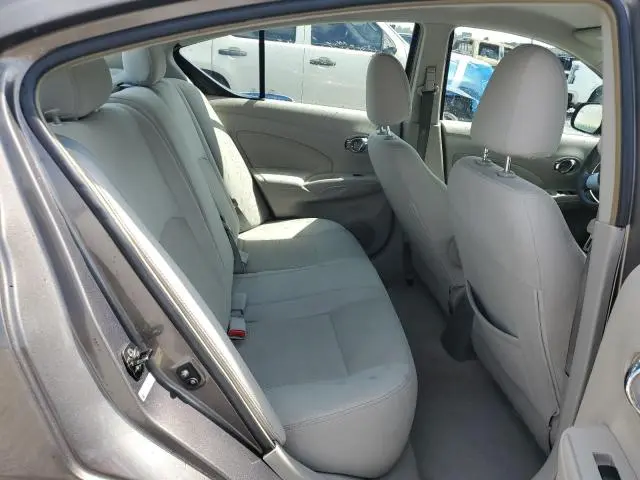 2014 NISSAN VERSA S  
