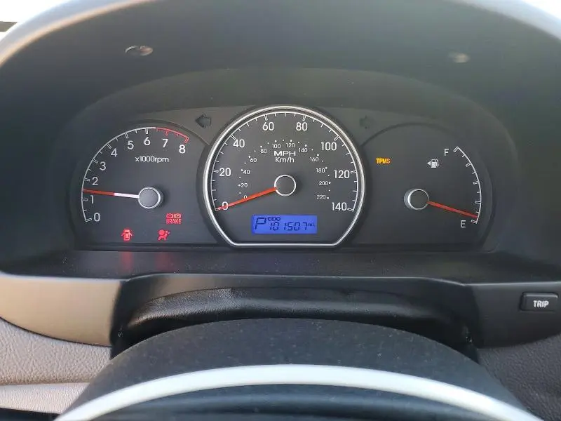 2010 HYUNDAI ELANTRA GLS  