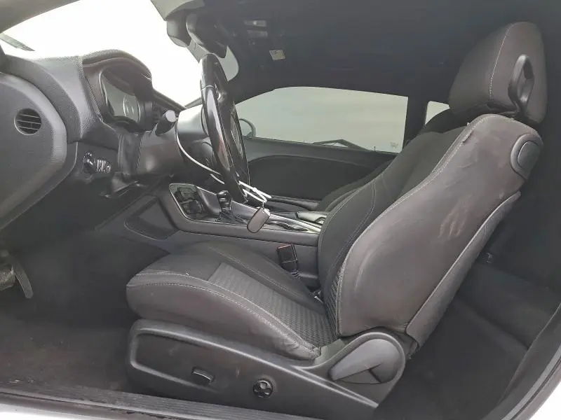 2015 DODGE CHALLENGER SXT  