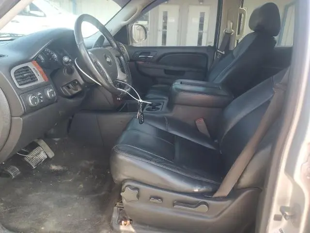 2012 CHEVROLET SUBURBAN K1500 LT  