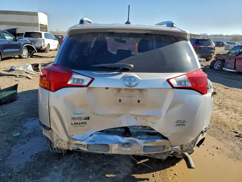 2015 TOYOTA RAV4 XLE  
