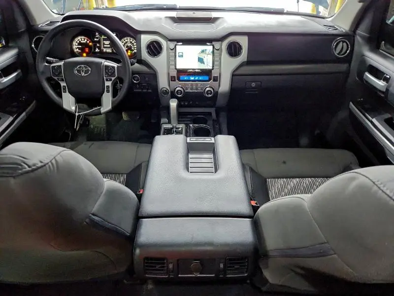 2021 TOYOTA TUNDRA CREWMAX SR5  