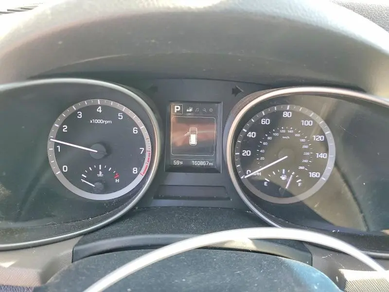 2017 HYUNDAI SANTA FE SE  