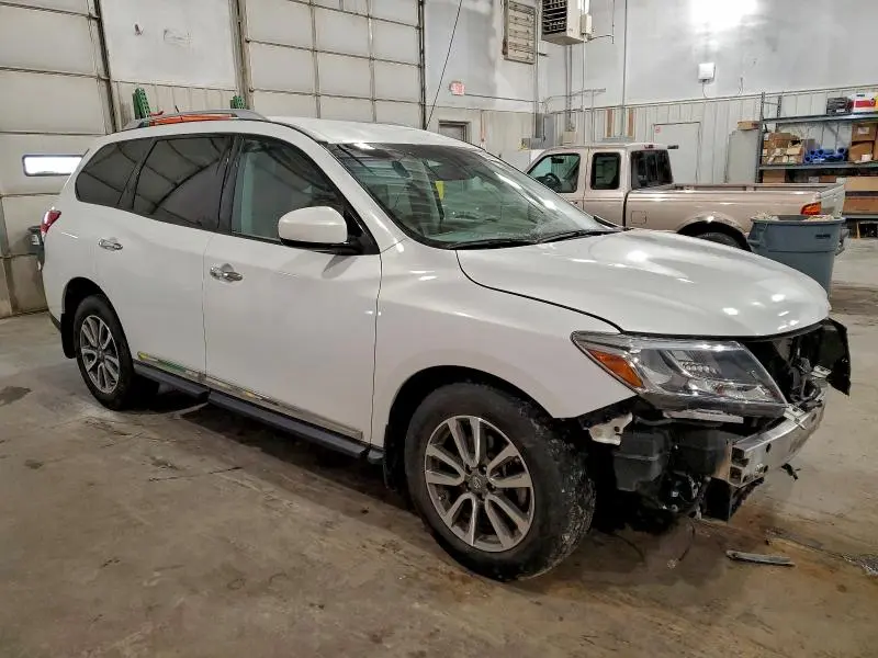 2014 NISSAN PATHFINDER S  