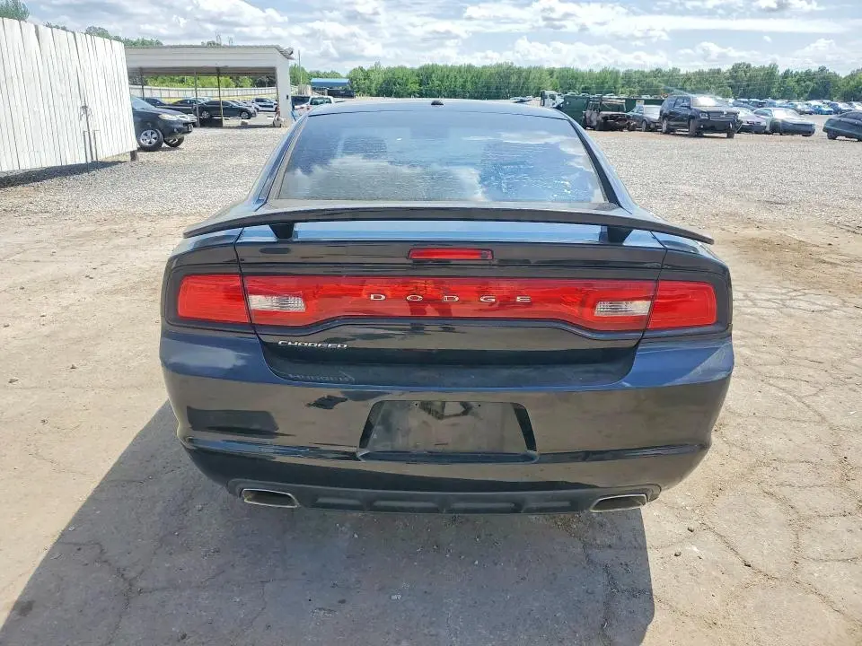 2013 DODGE CHARGER SE  