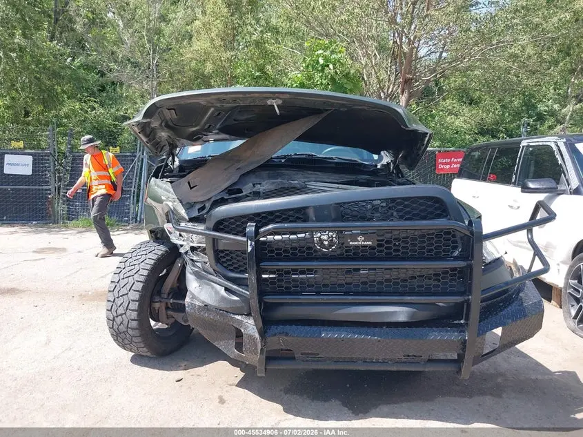 2021 RAM 1500 CLASSIC TRADESMAN  4X4 6'4 BOX