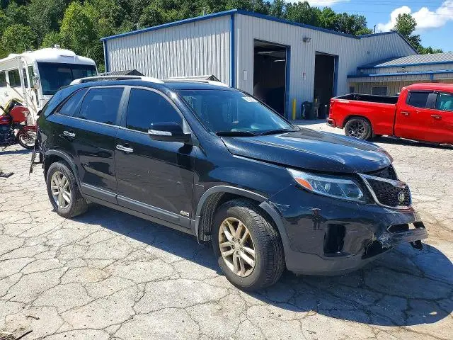 2015 KIA SORENTO LX  