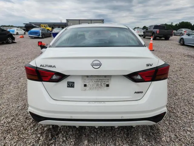 2024 NISSAN ALTIMA SV  
