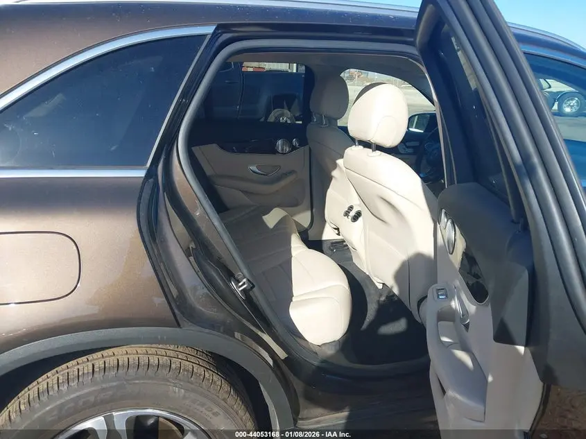 2017 MERCEDES-BENZ GLC 300  