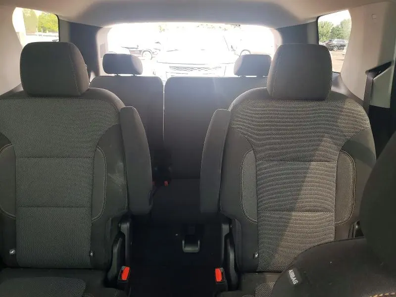 2020 CHEVROLET TRAVERSE LT  