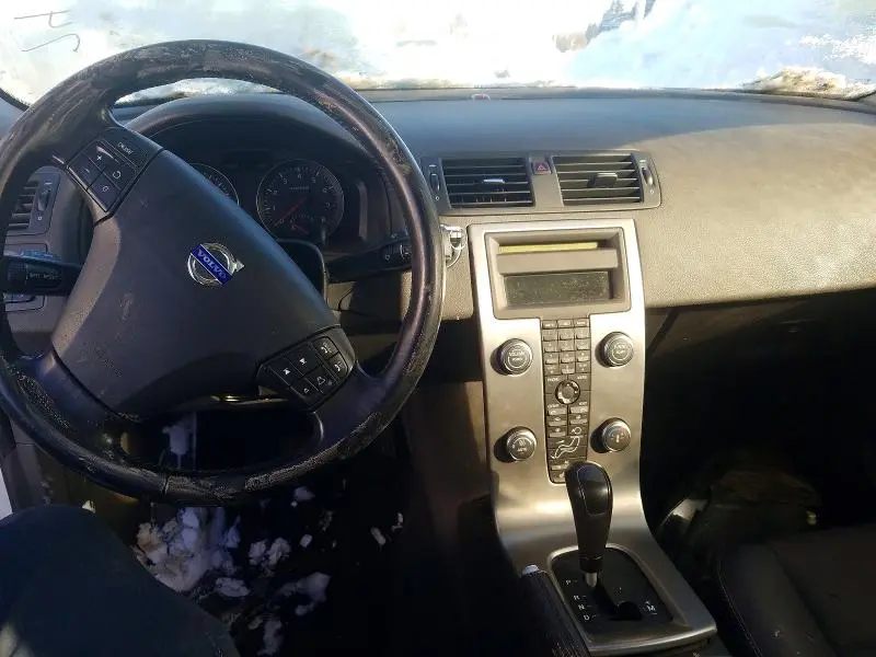 2010 VOLVO S40 2.4I  