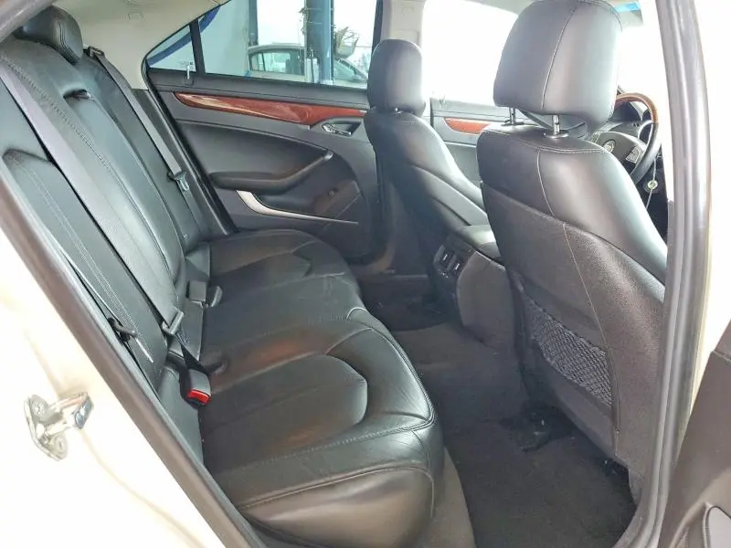 2010 CADILLAC CTS LUXURY COLLECTION  