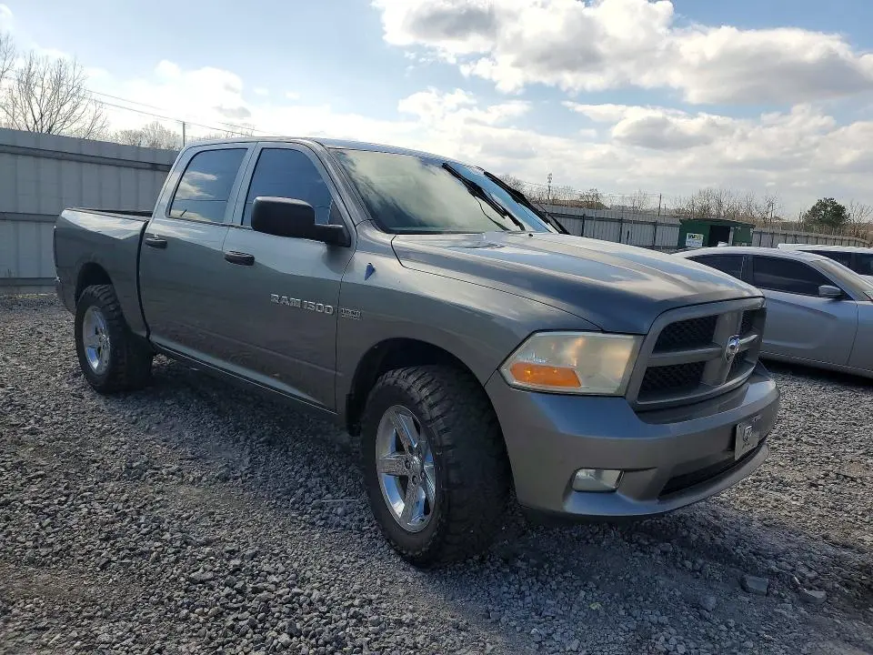 2012 DODGE RAM 1500 ST  