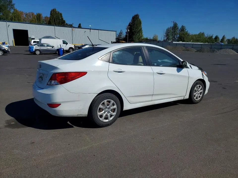 2014 HYUNDAI ACCENT GLS  