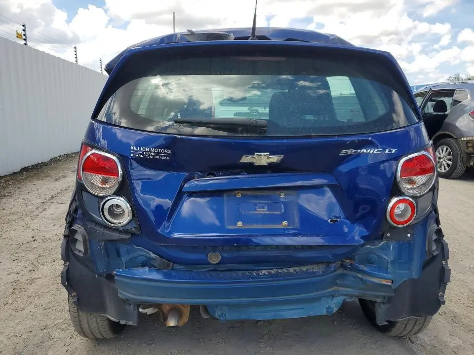 2012 CHEVROLET SONIC LT  