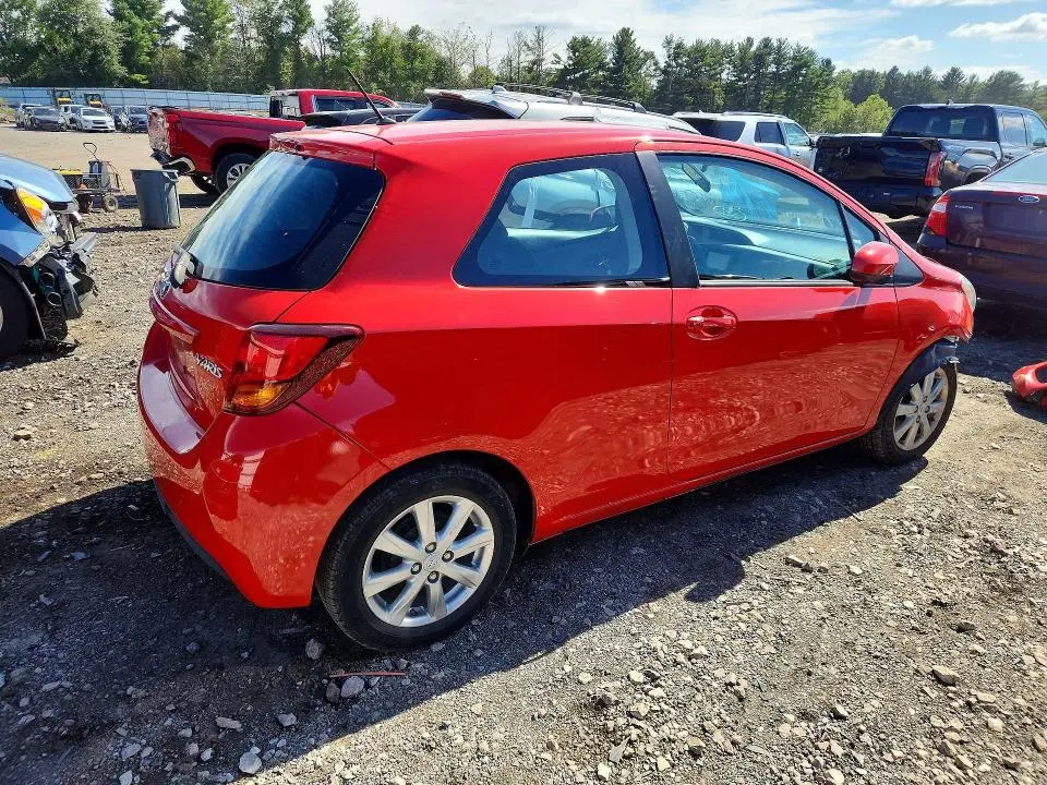 2015 TOYOTA YARIS 3-DOOR LE  