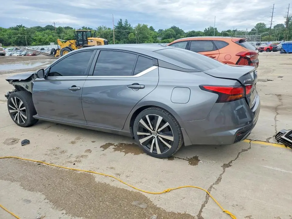 2020 NISSAN ALTIMA SR  