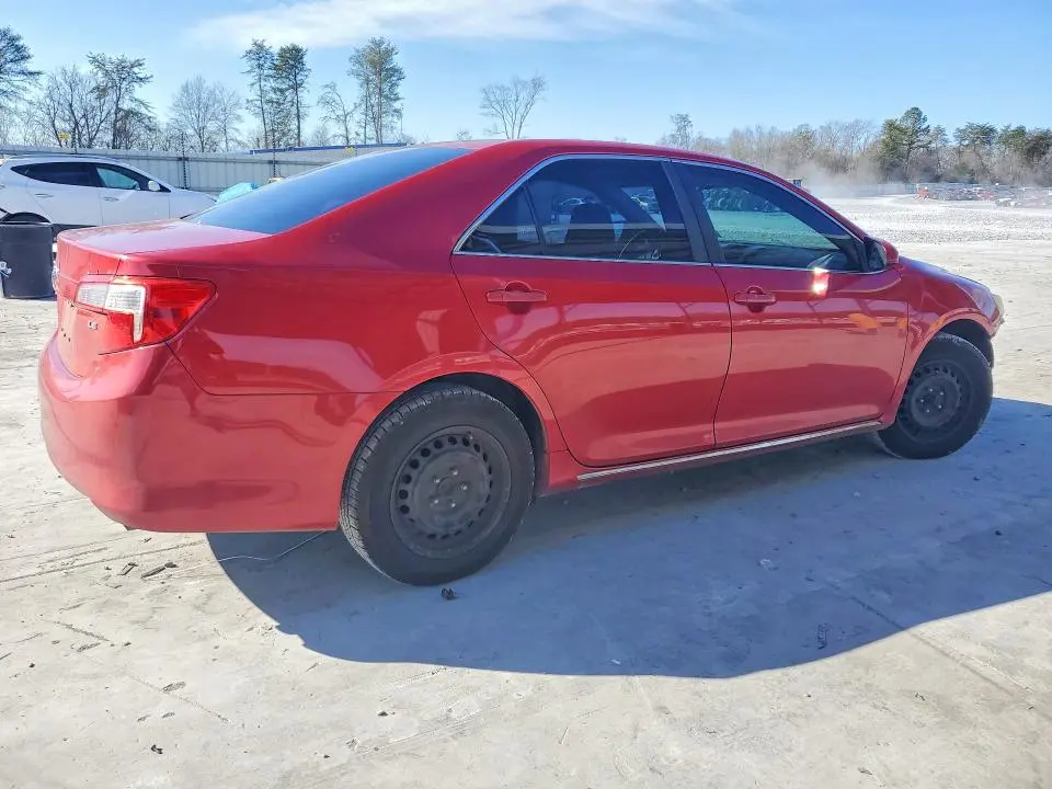 2012 TOYOTA CAMRY LE  