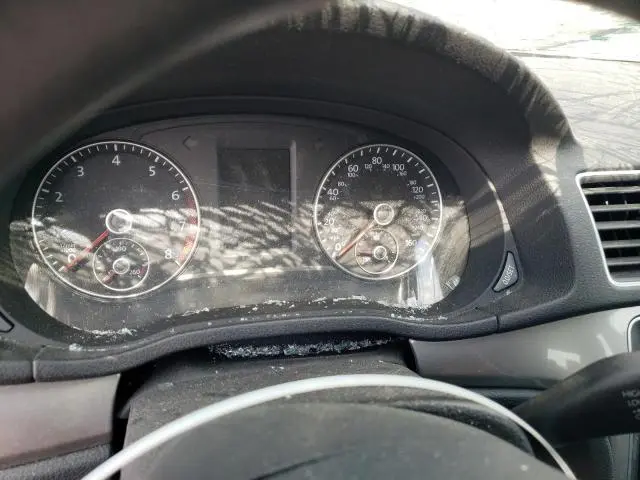 2013 VOLKSWAGEN PASSAT S  