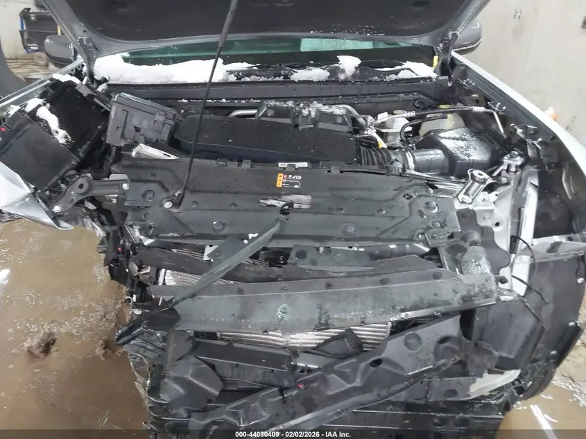 2023 CHEVROLET COLORADO 4WD  SHORT BOX LT