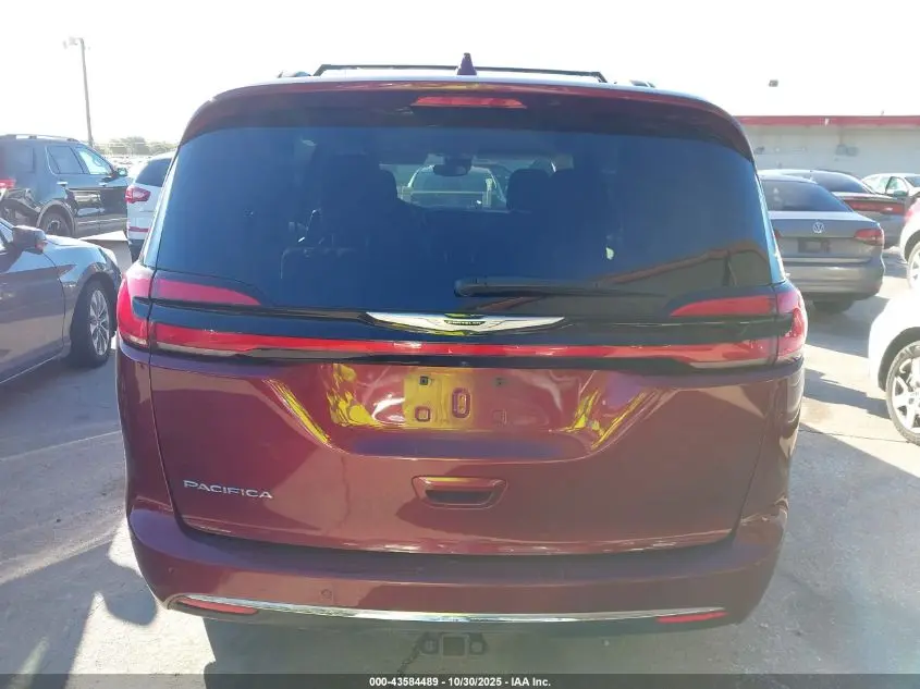 2021 CHRYSLER PACIFICA TOURING
