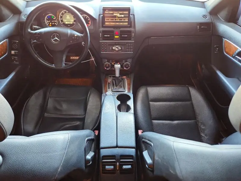 2011 MERCEDES-BENZ C 300  